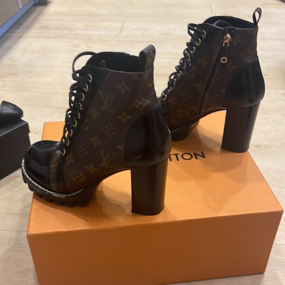 Louis Vuitton star trail boots